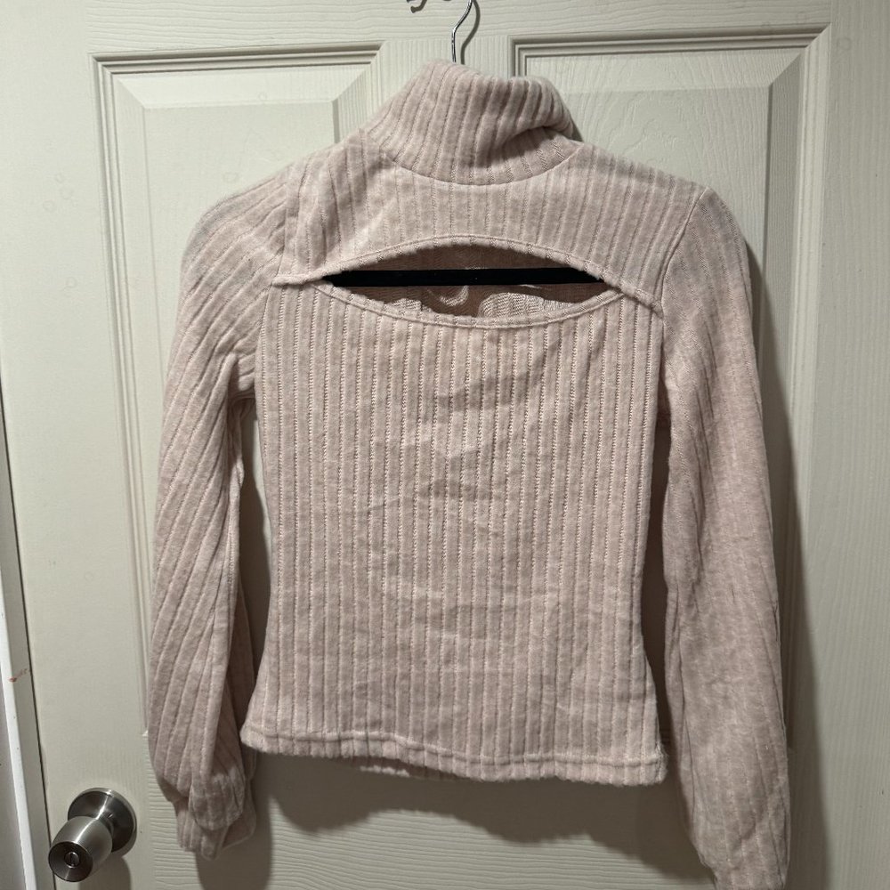 SHEIN Privé Turtleneck Cut Out Front Tee